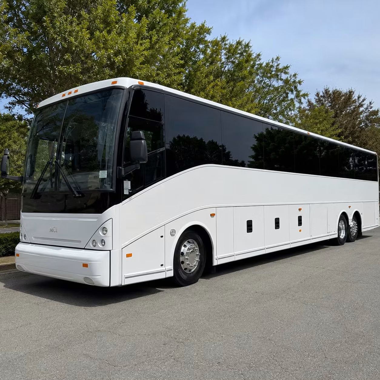 getting your group to phoenix sky harbor from chandler has never been this smooth