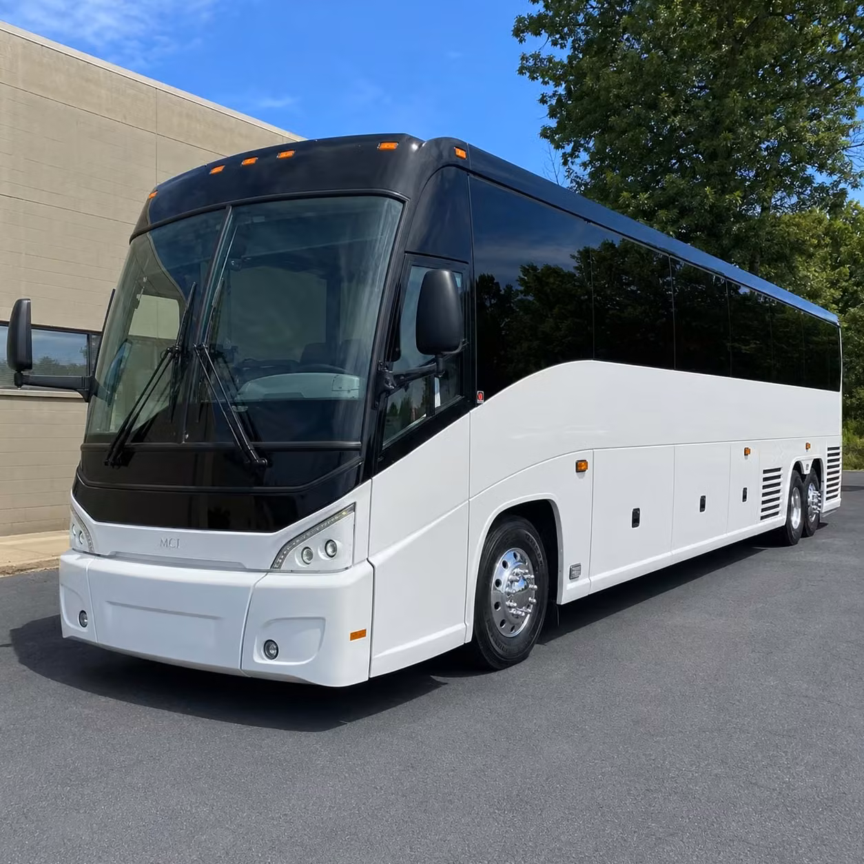 long distance corporate group transportation from the chandler price road corridor